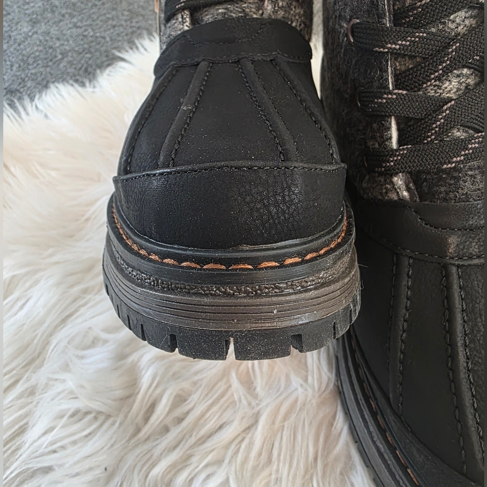 NWT Roxy Hail Ya Boot, Size 5 - Picture 14 of 17